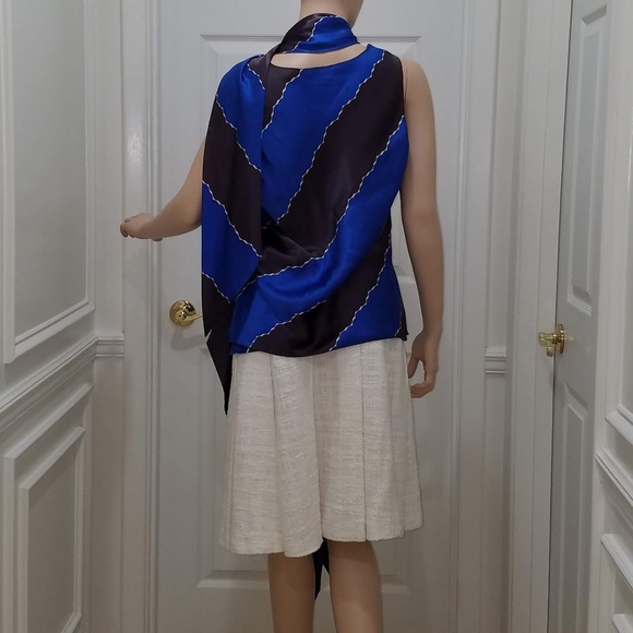 CHANEL Cruise Collection 3-piece Ensemble - Picture 5 of 8